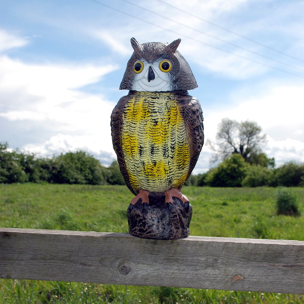 Wind-Action Owl Decoy Bird Scarer - The Big Cheese Official